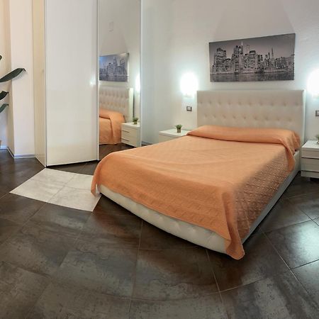 Le Residenze Del Mare Monolocale N2 Apartment La Caletta Bagian luar foto