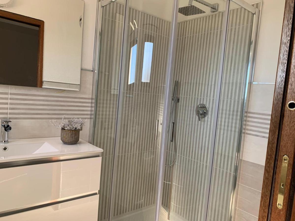 Le Residenze Del Mare Monolocale N2 Apartment La Caletta Bagian luar foto