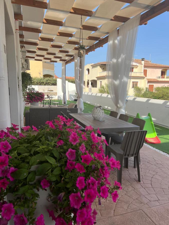 Le Residenze Del Mare Monolocale N2 Apartment La Caletta Bagian luar foto