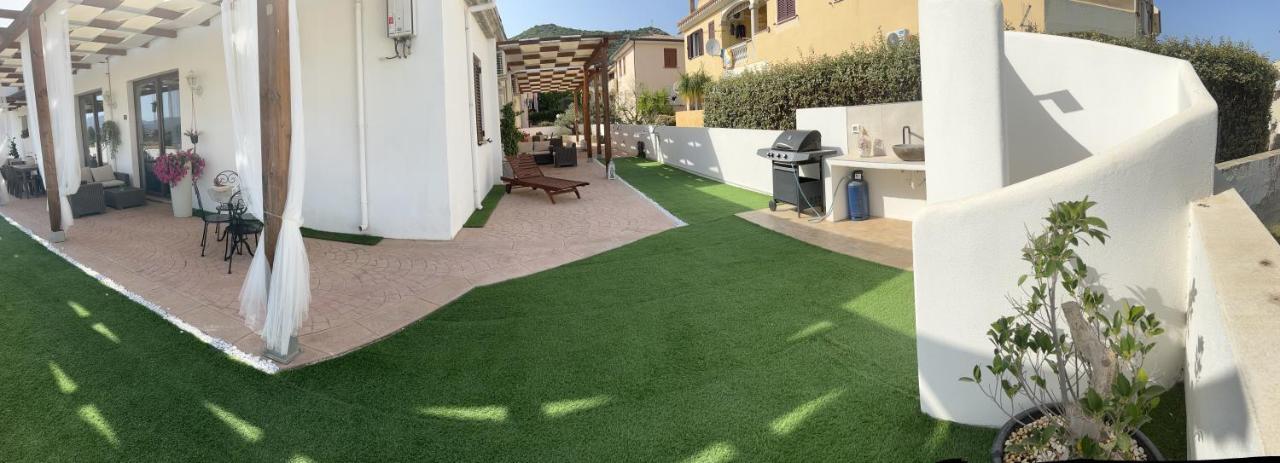 Le Residenze Del Mare Monolocale N2 Apartment La Caletta Bagian luar foto