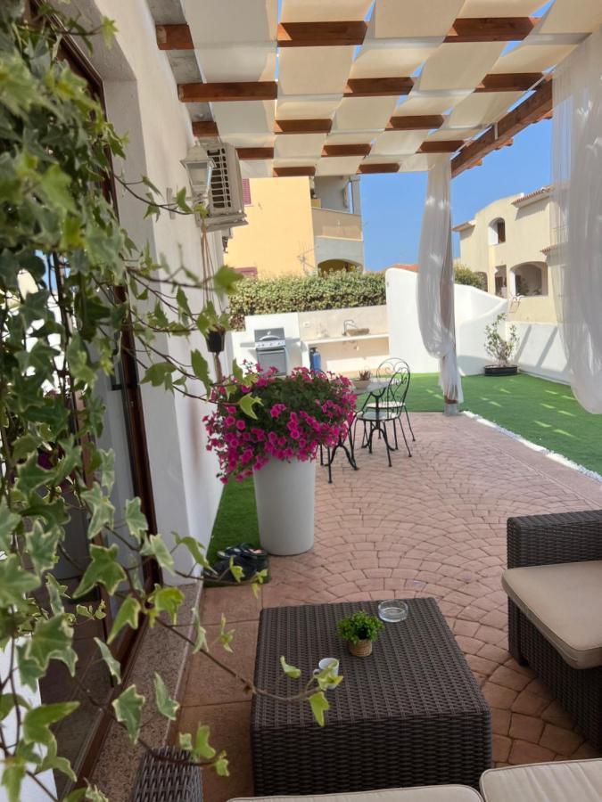 Le Residenze Del Mare Monolocale N2 Apartment La Caletta Bagian luar foto